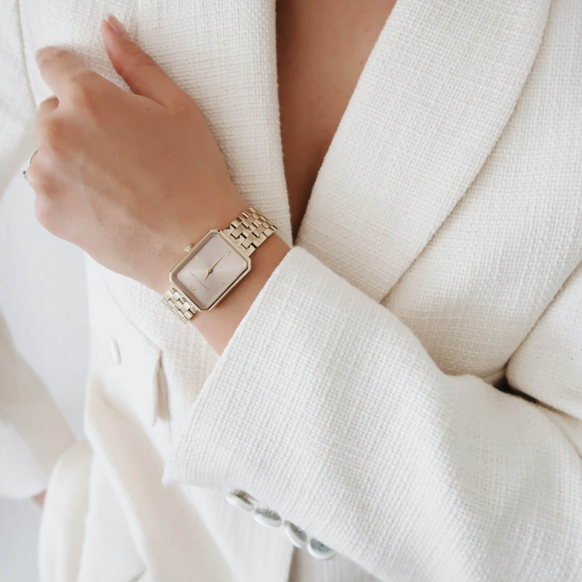 Grace Light Gold Cream Steel