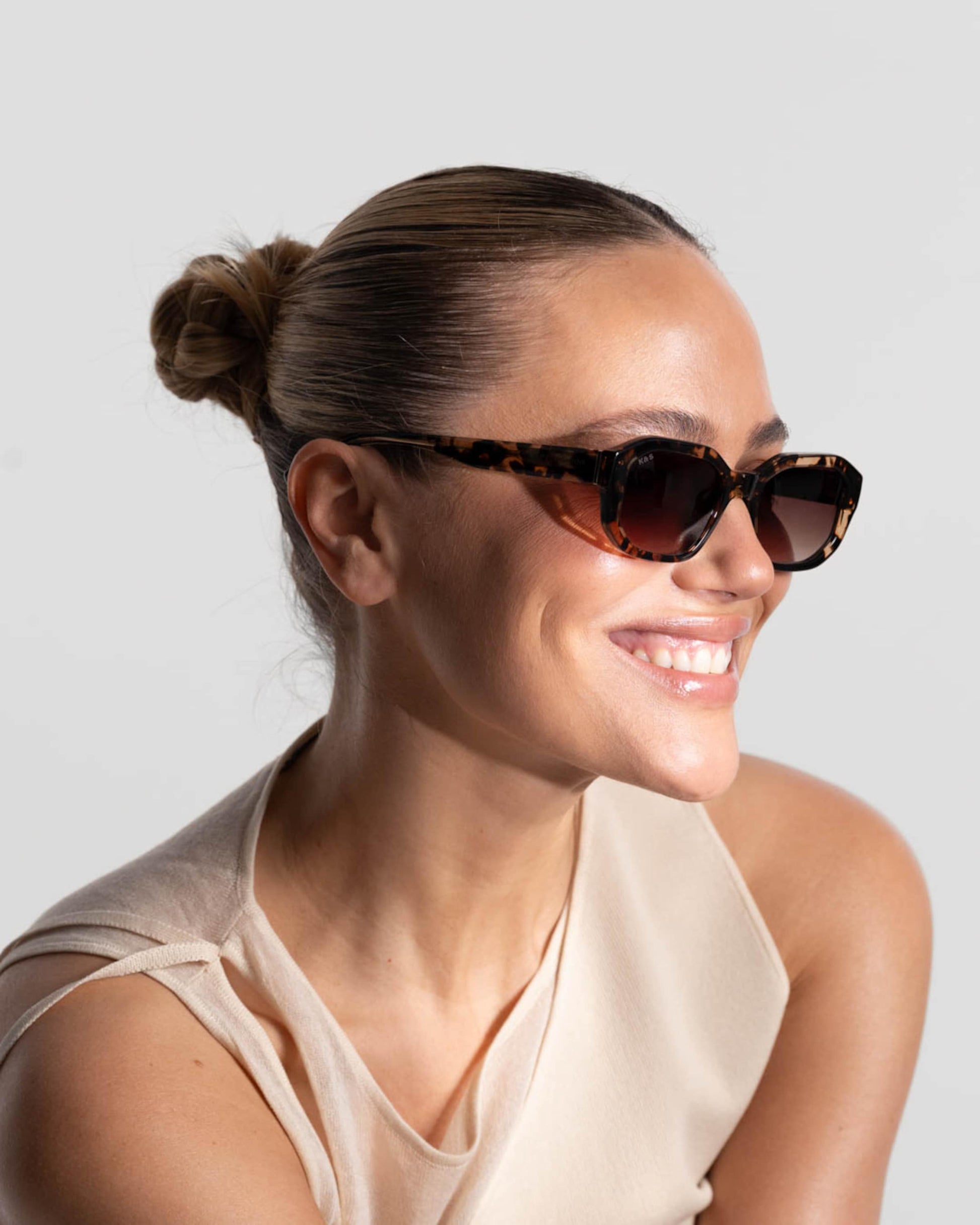 Como Crystal Tortoise Brown