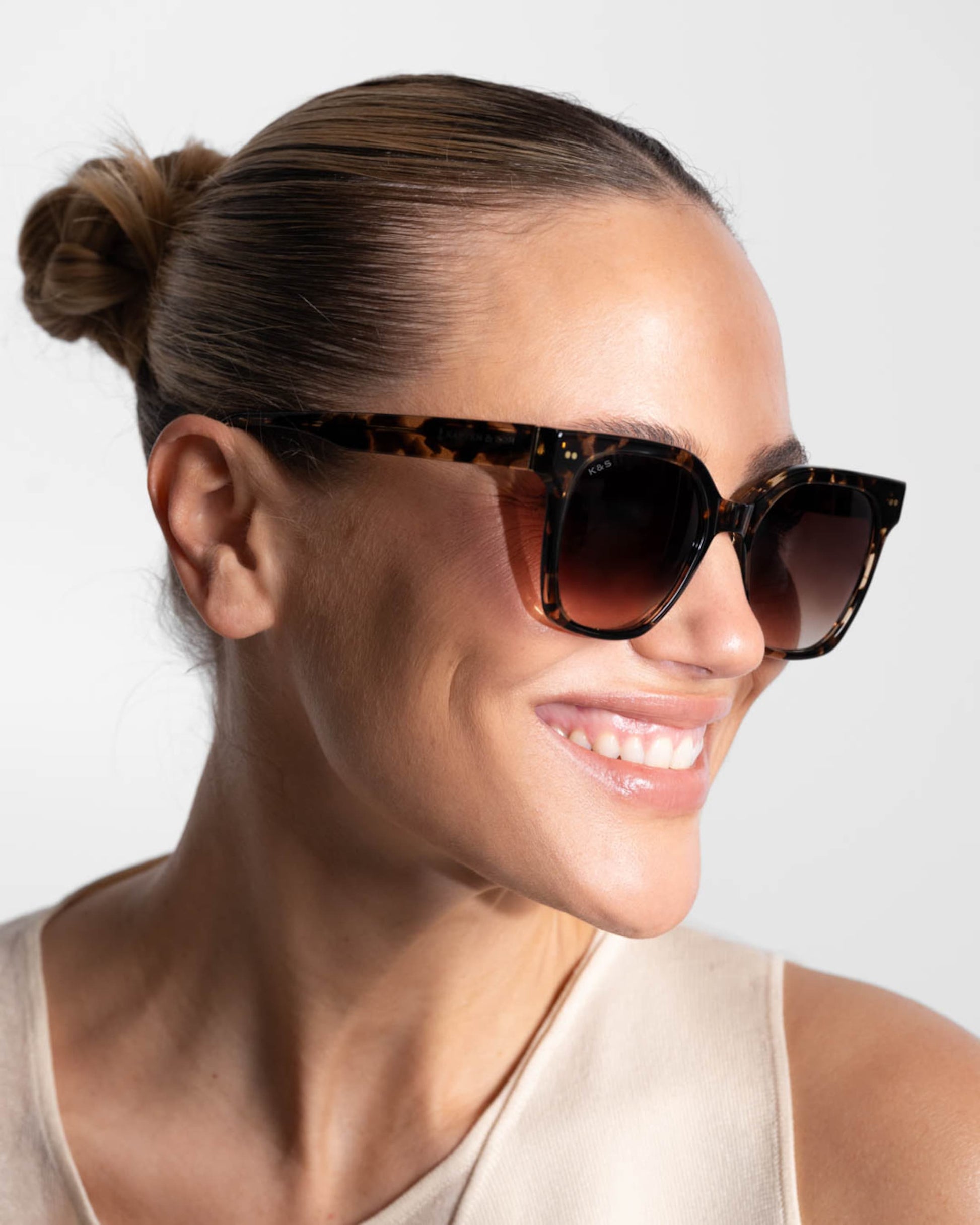 Siena Crystal Tortoise Brown