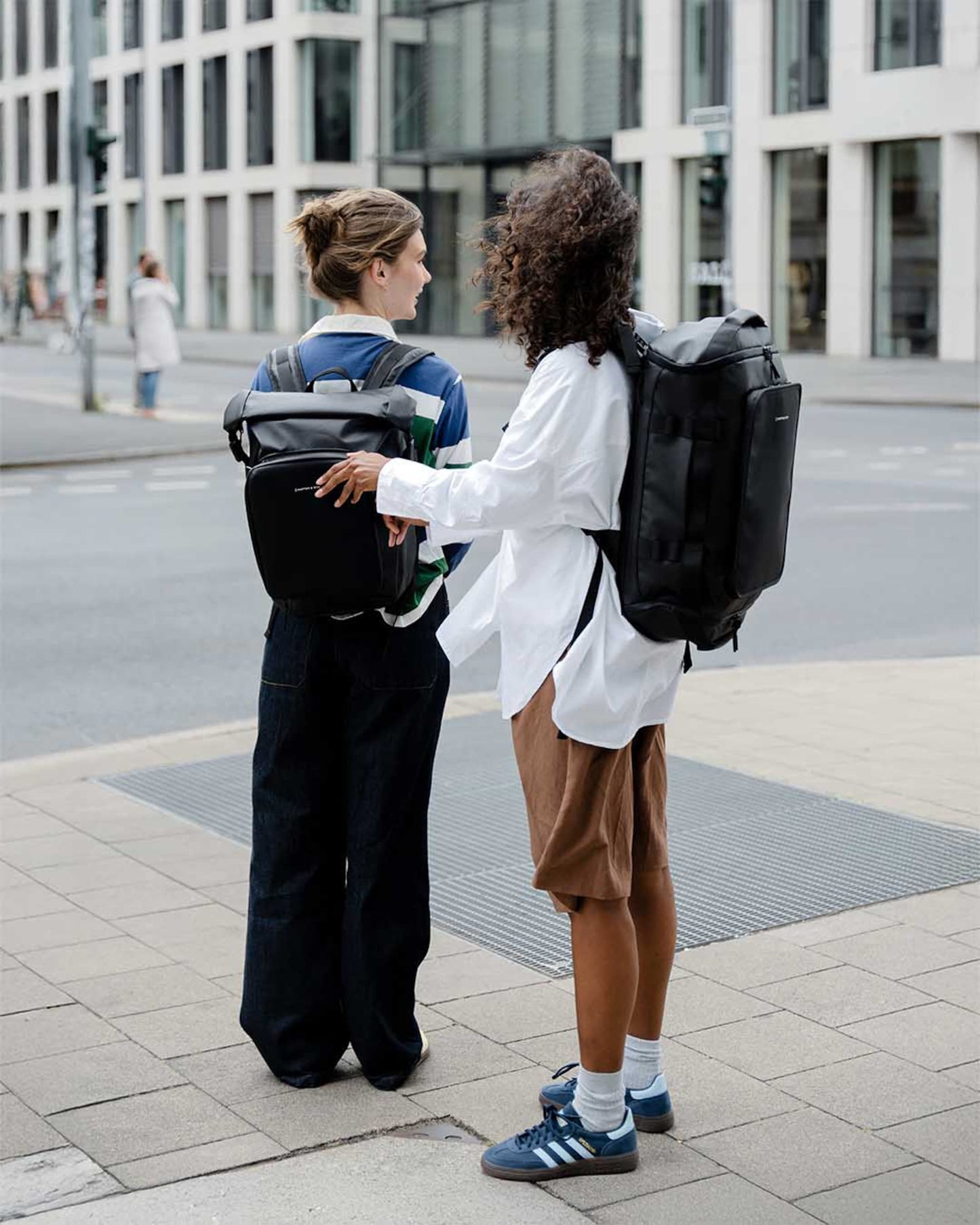 Lisbon Duffle Backpack Large All Black 