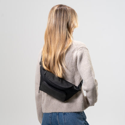 Bali Crossbody Walnut by Mariefeandjakesnow