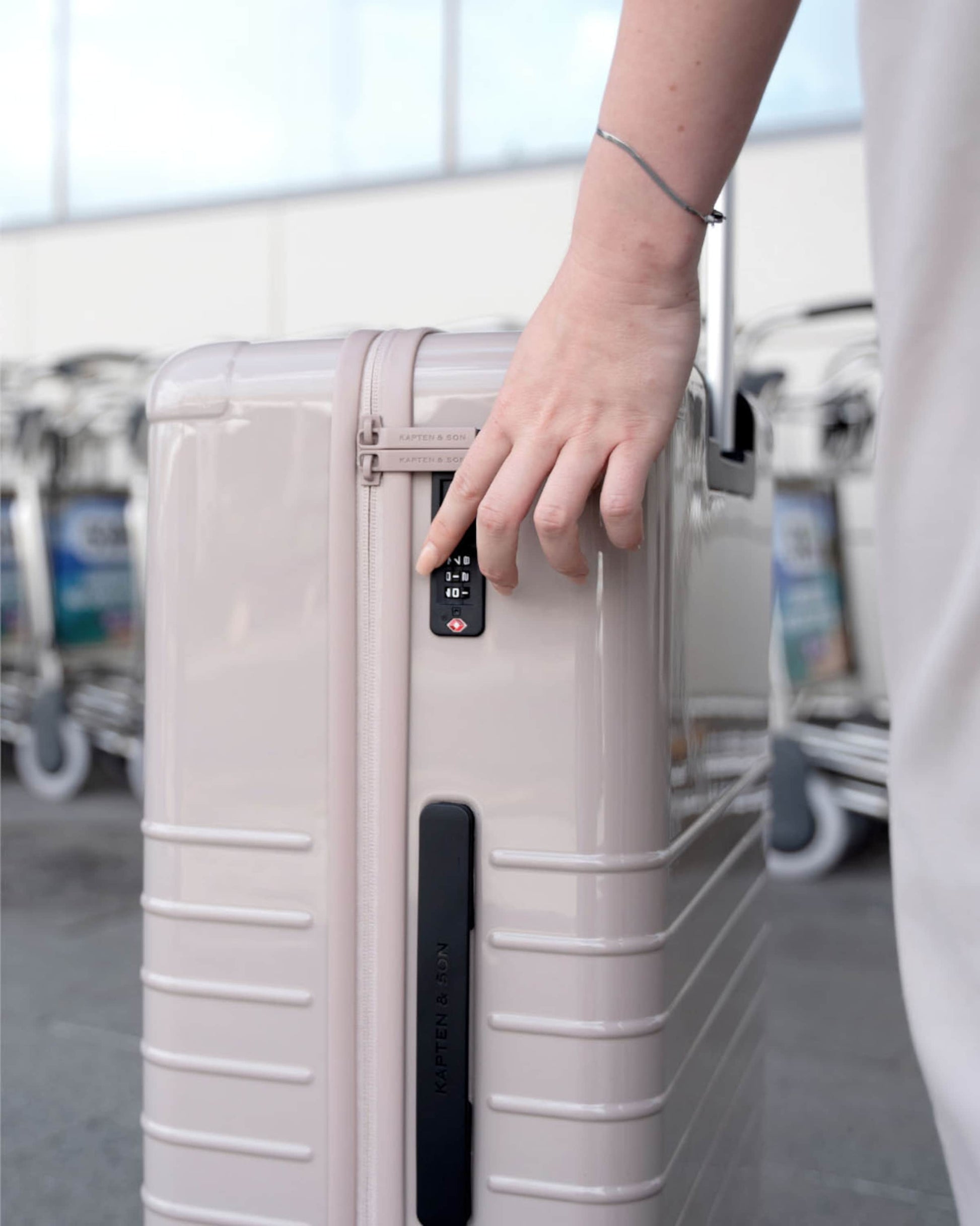 Set Heathrow Essential All Black