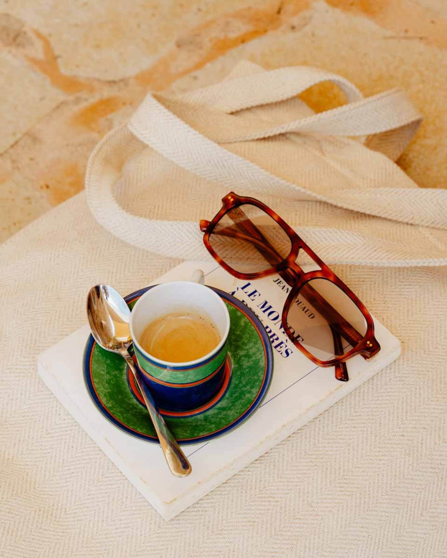 Basic Shopper Ibiza Collection