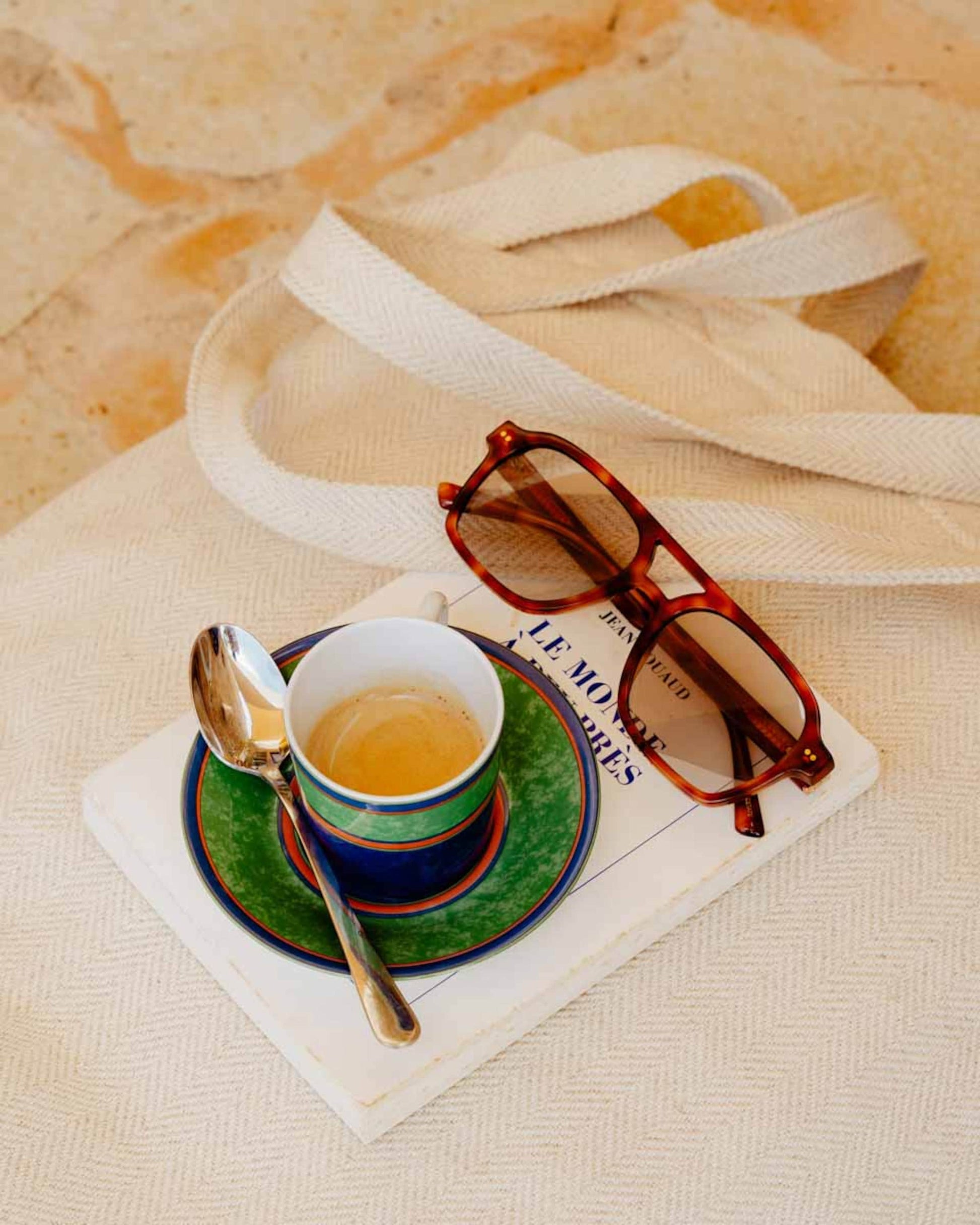 Basic Shopper Ibiza Collection