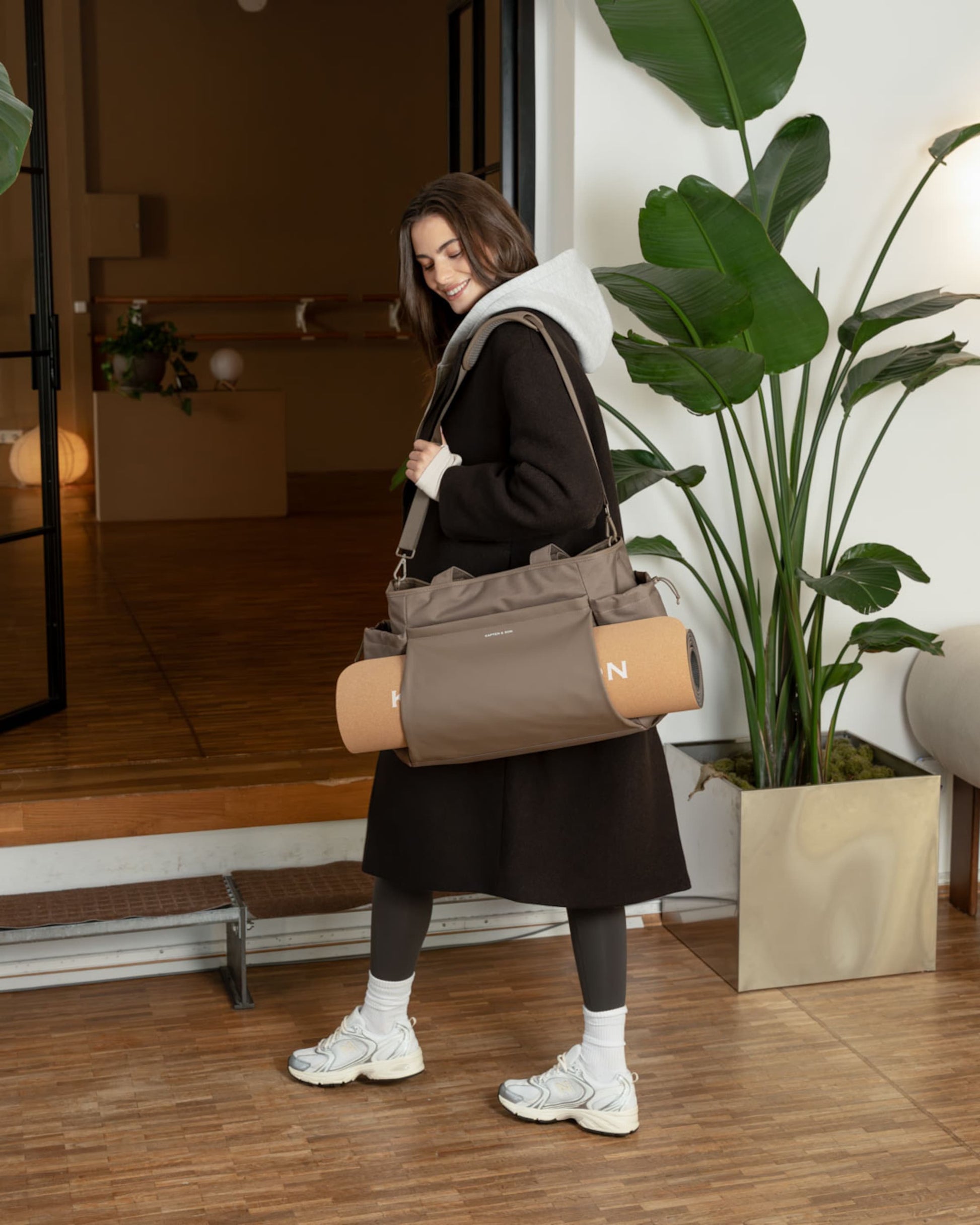 Hellvi Pro Large Walnut