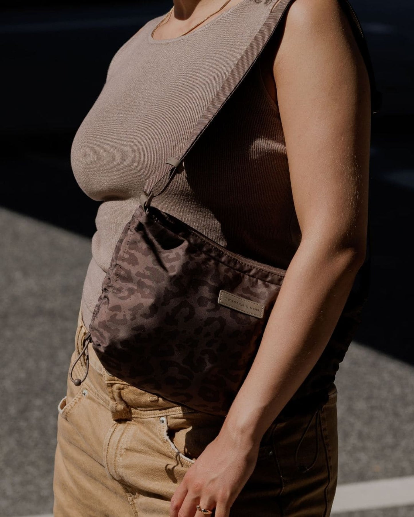 Skara Small Cord Dusty Khaki