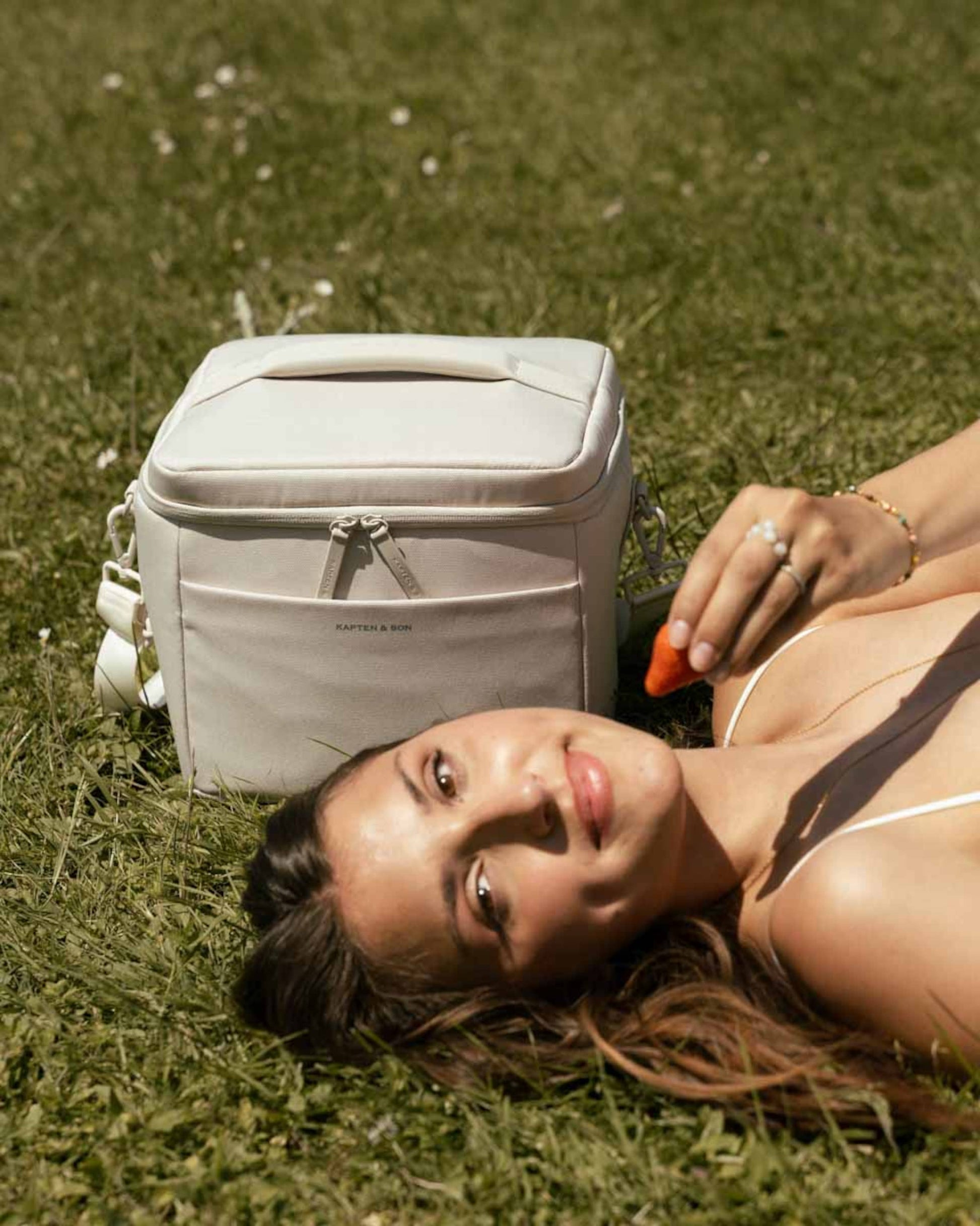 Oulu Cooling Bag Muted Rose Striped