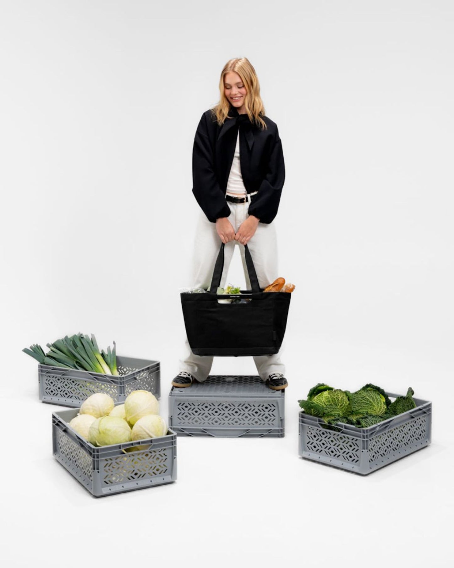 Vaasa Shopping Basket All Black