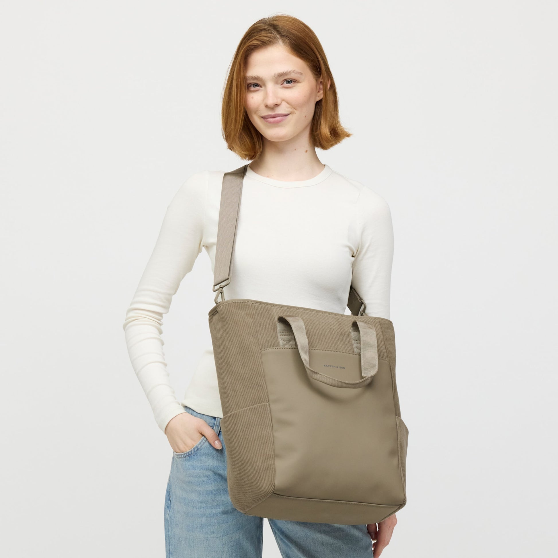 Lindby Pro Sandstone