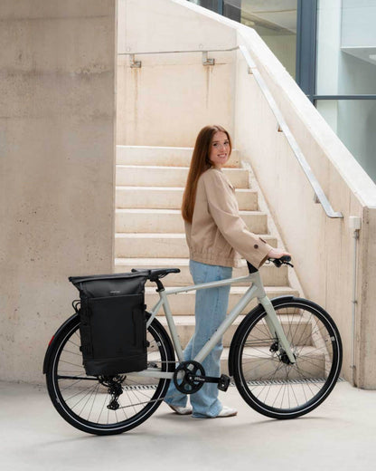 Helsinki Pro Bike Backpack All Black