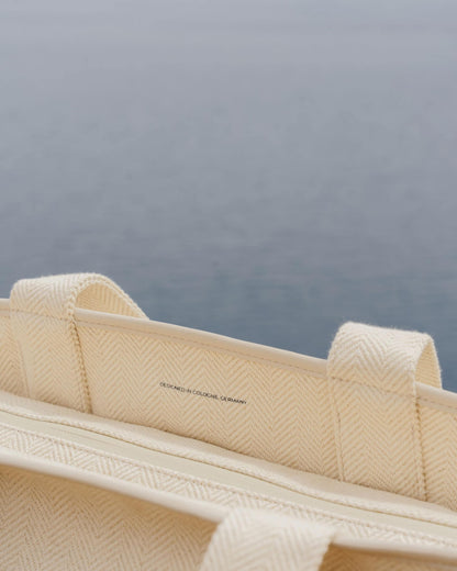 Hellvi Medium Ibiza Collection