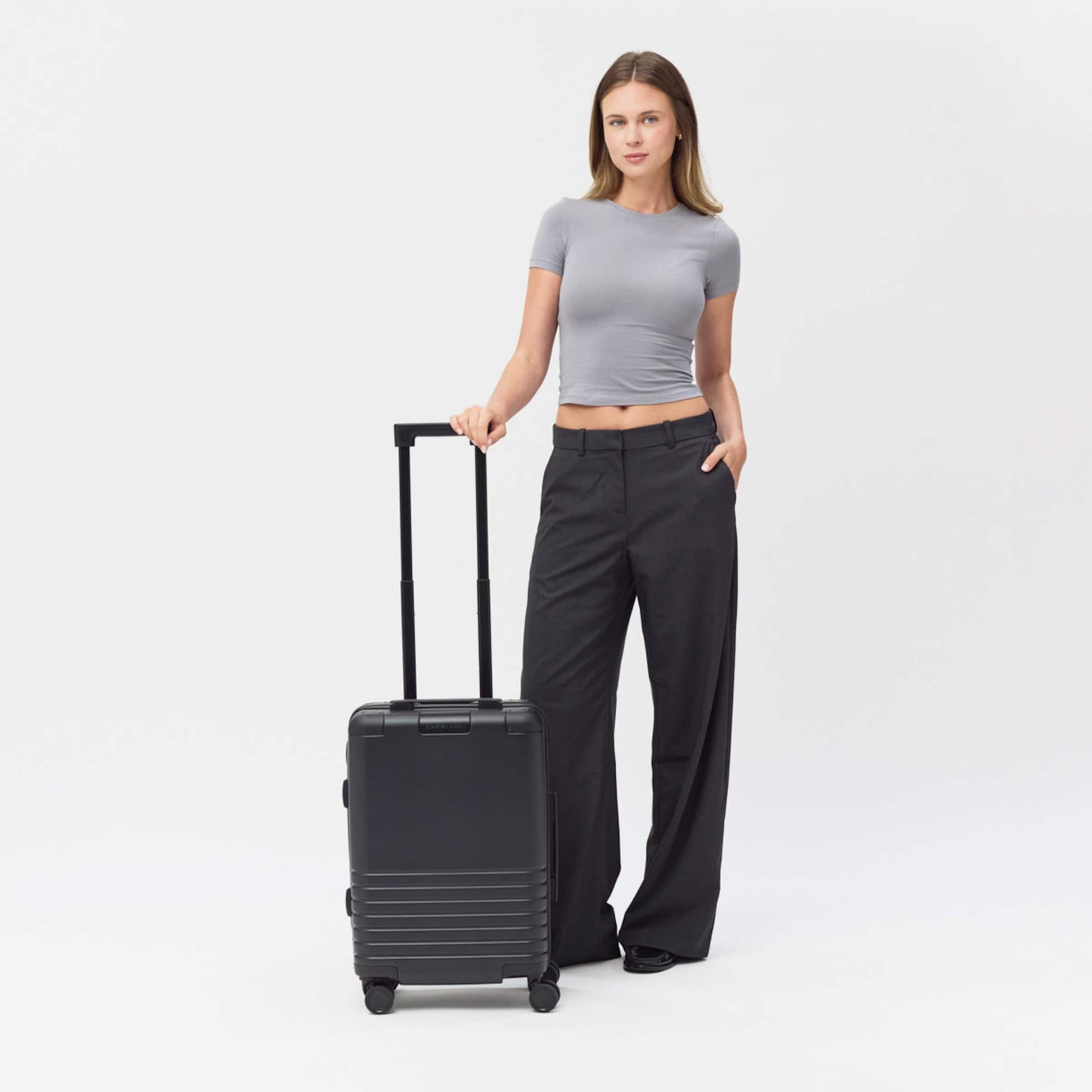 Set Heathrow All Black
