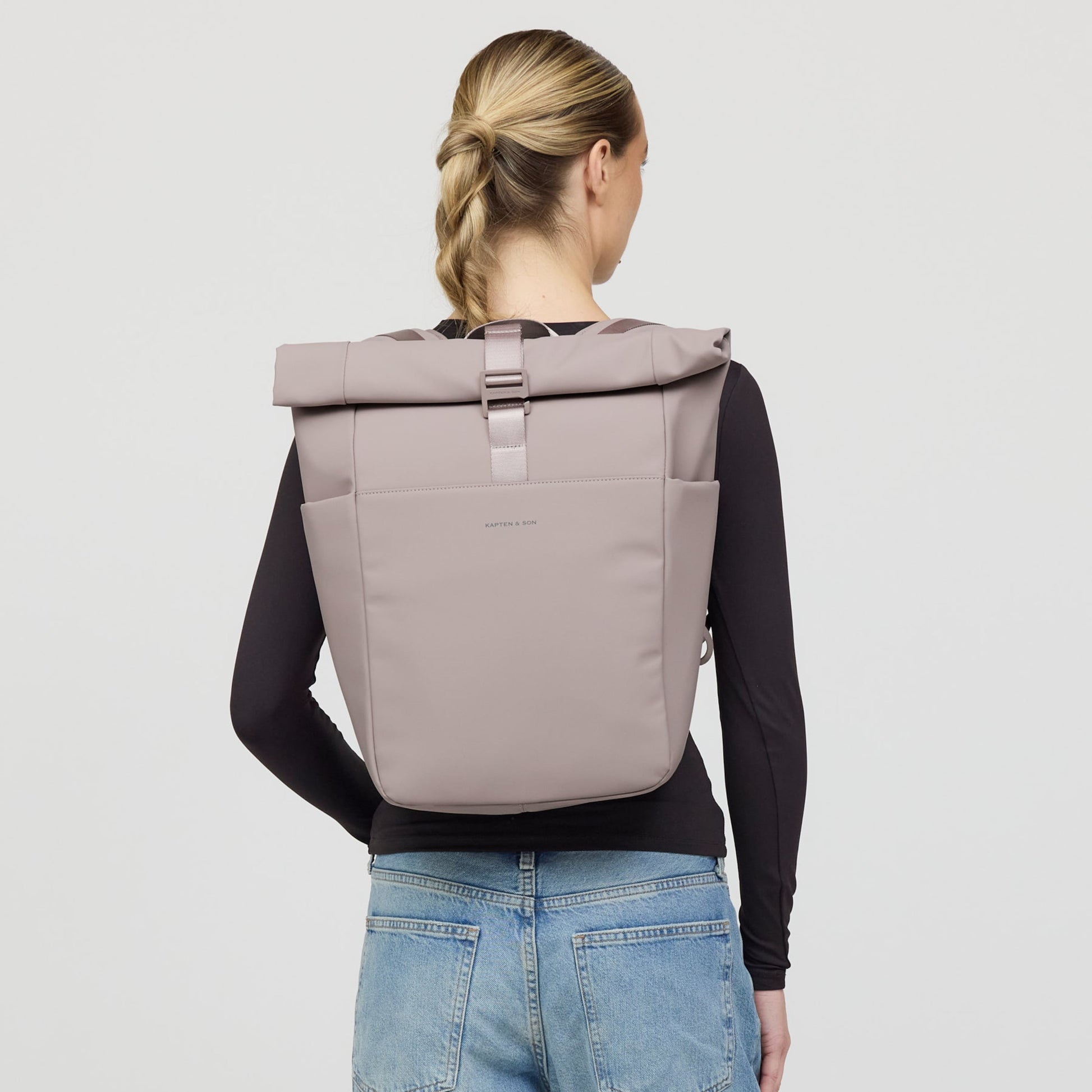 Lund Sleek Full PU All Black