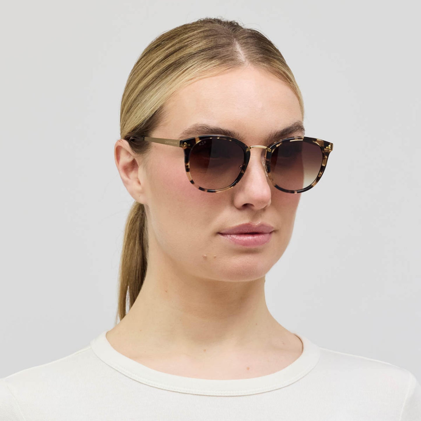 Prague Amber Tortoise Brown