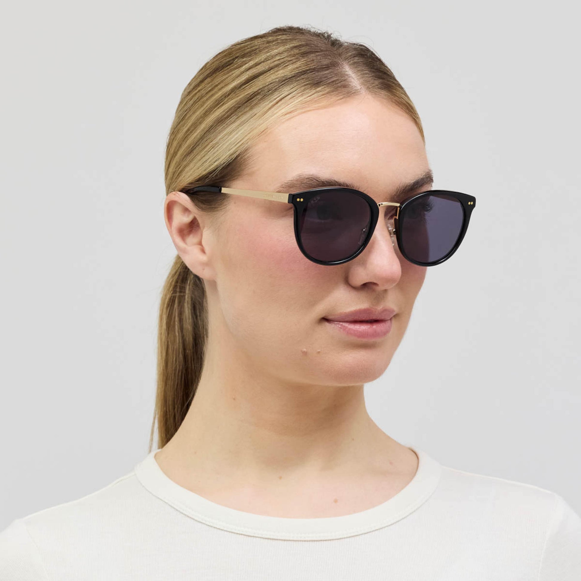 Prague Amber Tortoise Brown
