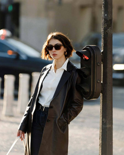 Cassis All Black