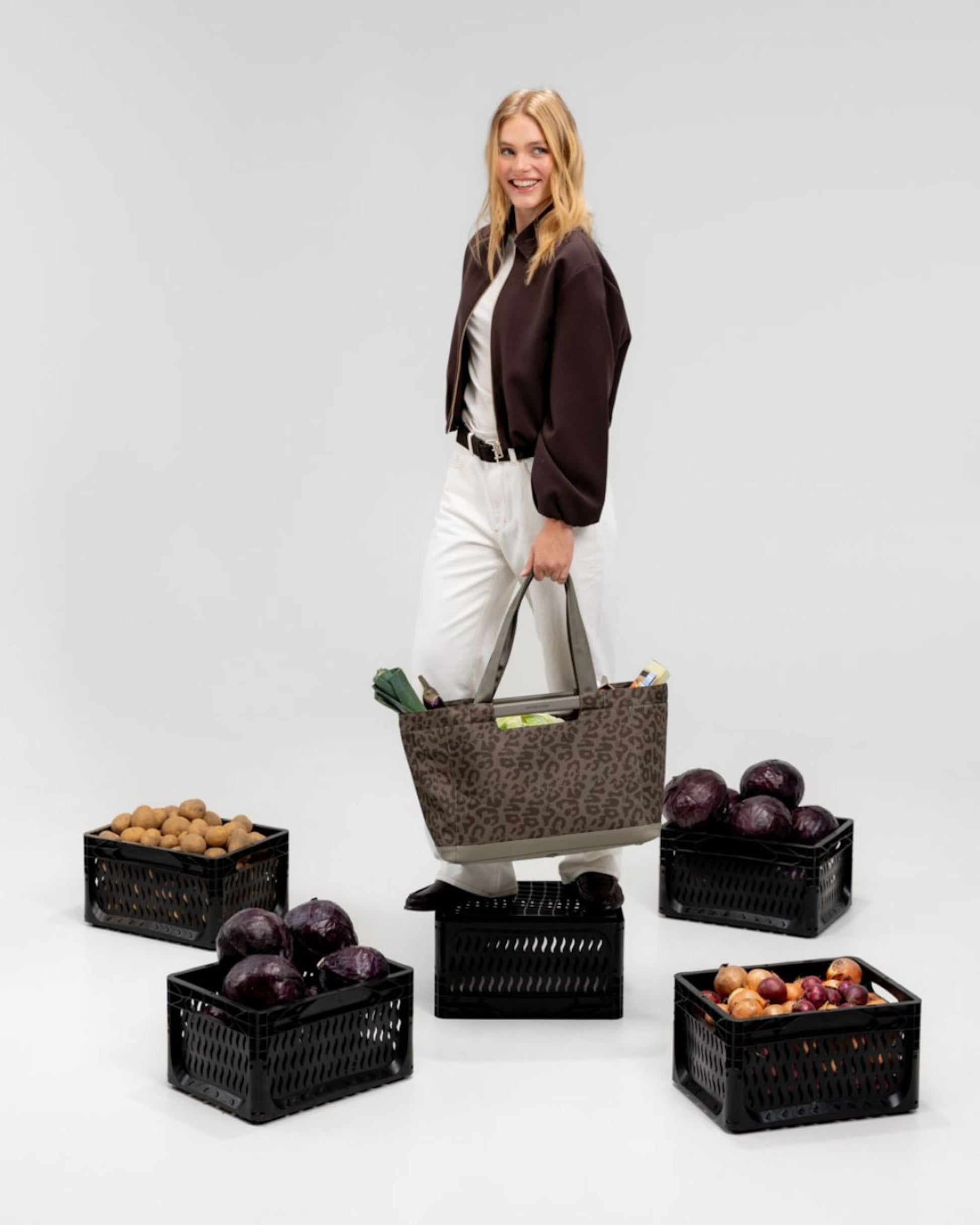 Vaasa Shopping Basket Leo Dark Brown