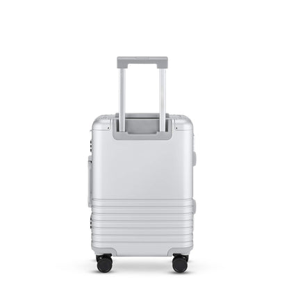 Heathrow Aluminium Check In Silver