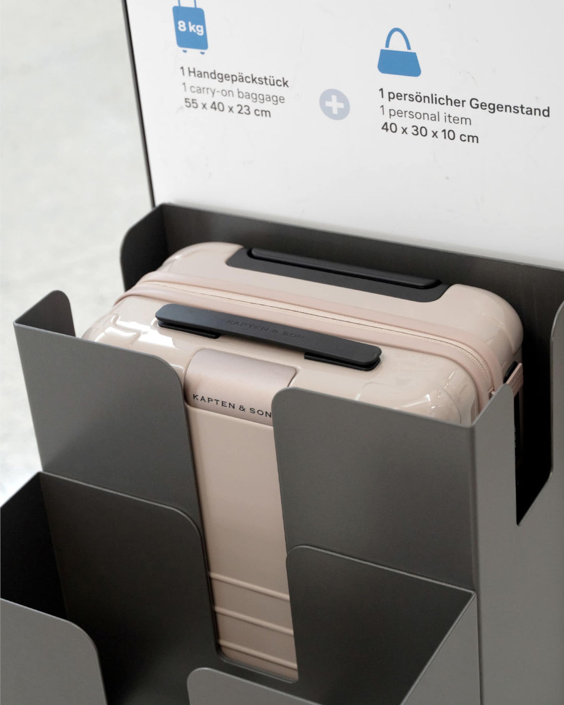 Heathrow Essential Check In Sandstone