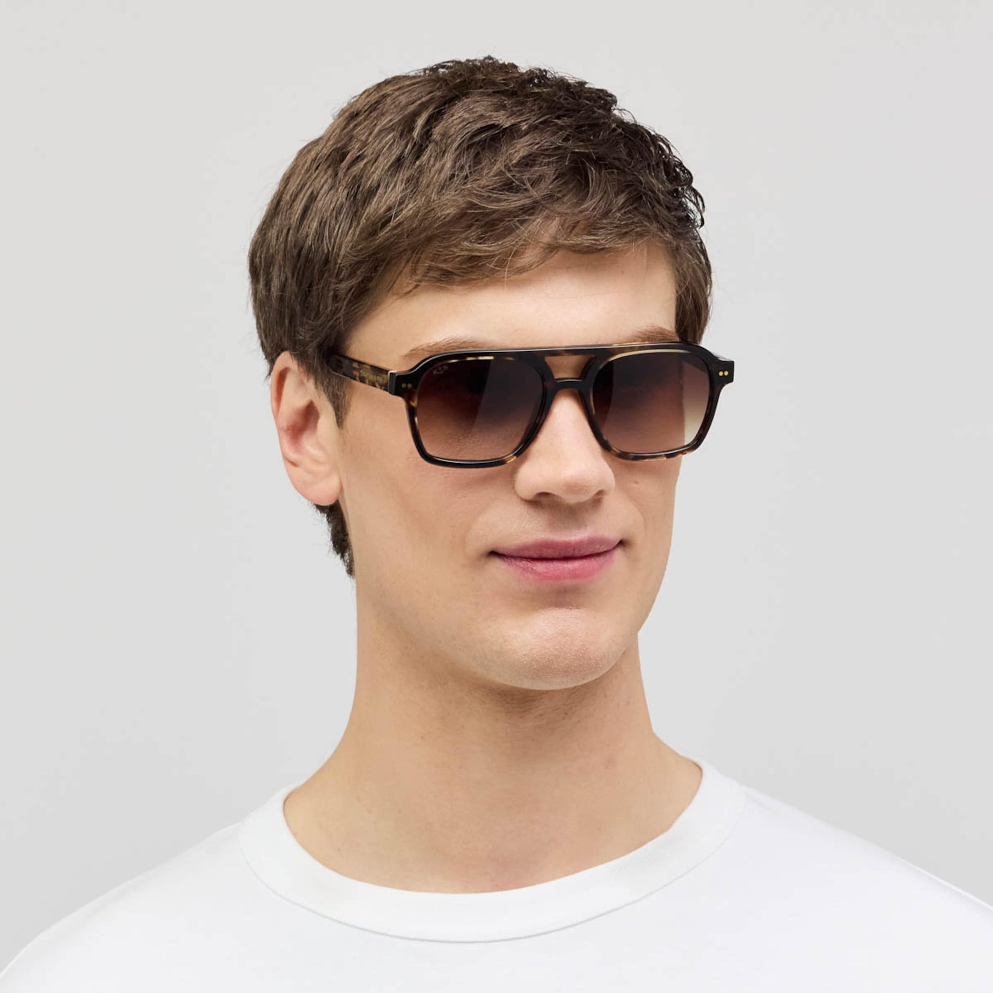 Zurich Oversize Crystal Tortoise Brown