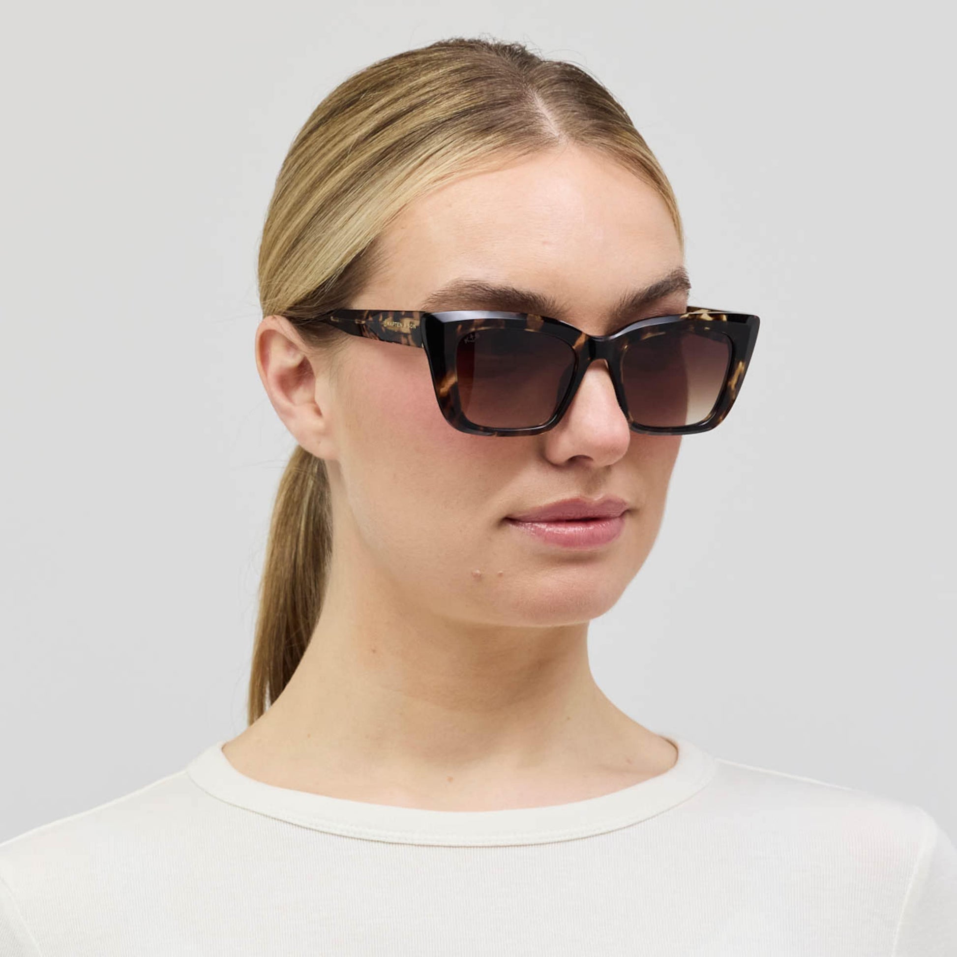 Cassis Transparent Caramel Brown