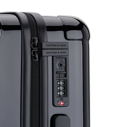Heathrow Essential Cabin All Black