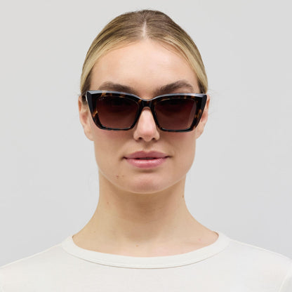 Cassis Crystal Tortoise Brown