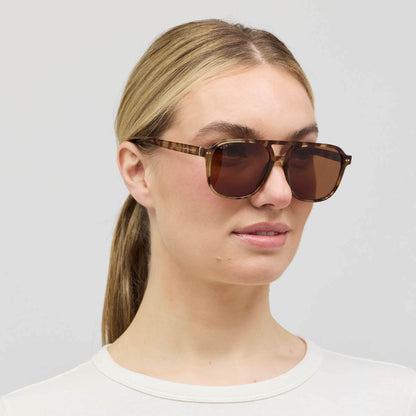 Zurich Oversize Crystal Tortoise Brown