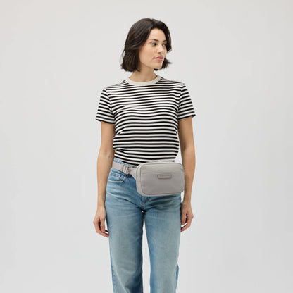 Bergen Pro Crossbody Sandstone