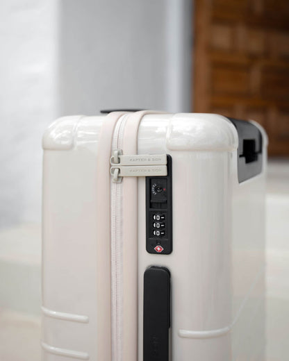 Heathrow Essential Cabin Sandstone