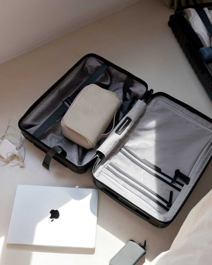 Heathrow Essential Check In Muted Clay