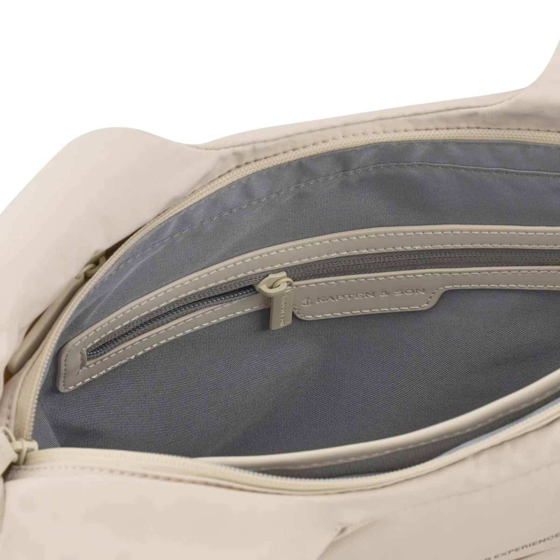 Skara Cloud Shopper Walnut