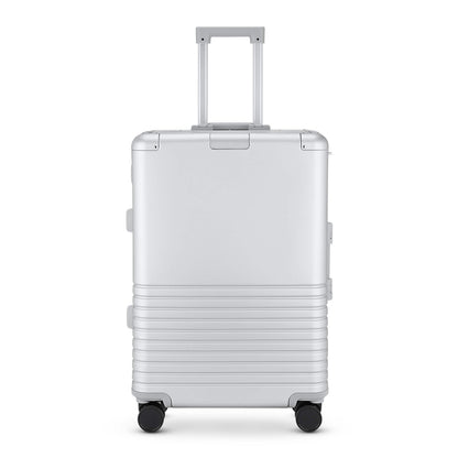 Heathrow Aluminium Cabin Silver