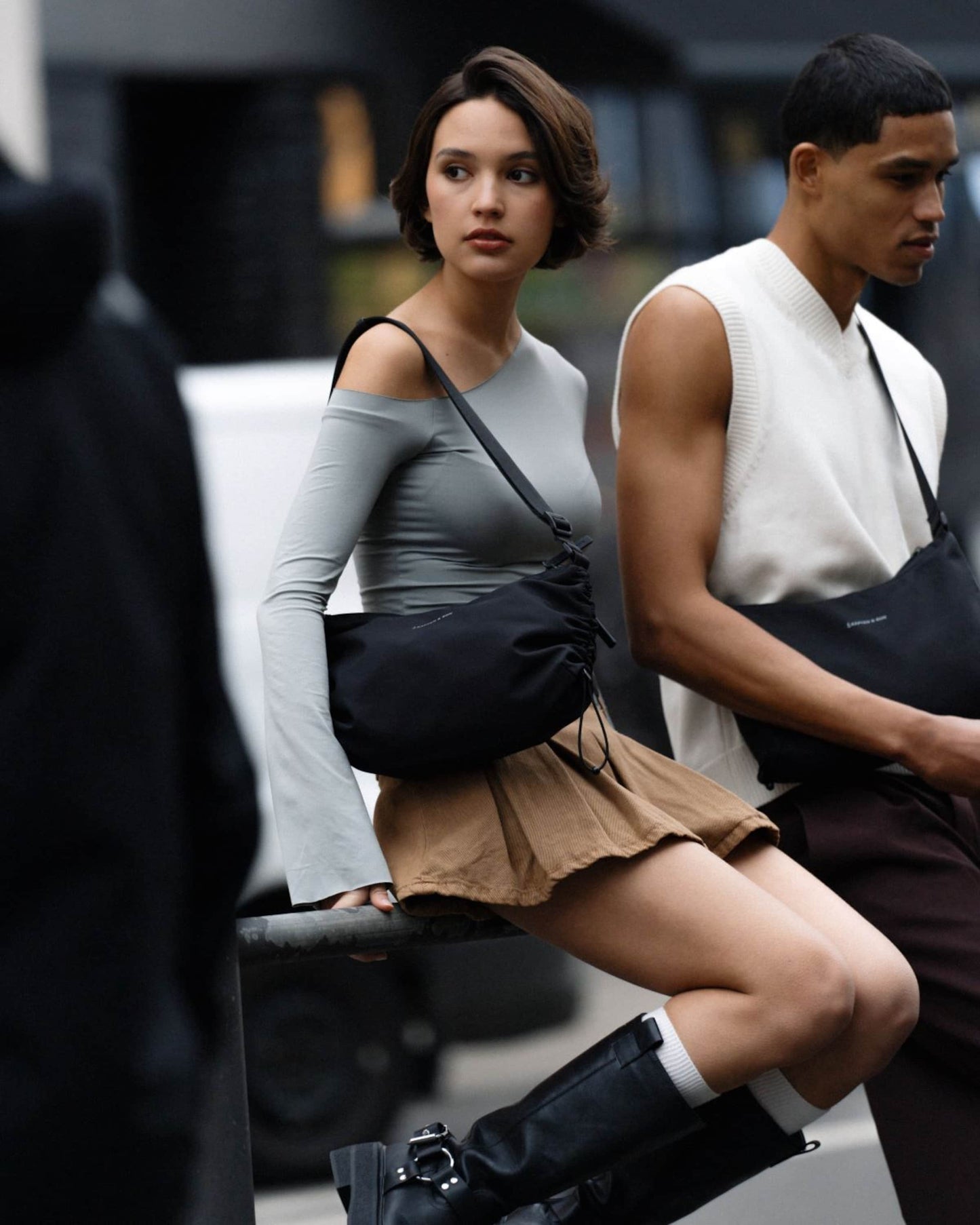 Skara Large Greige