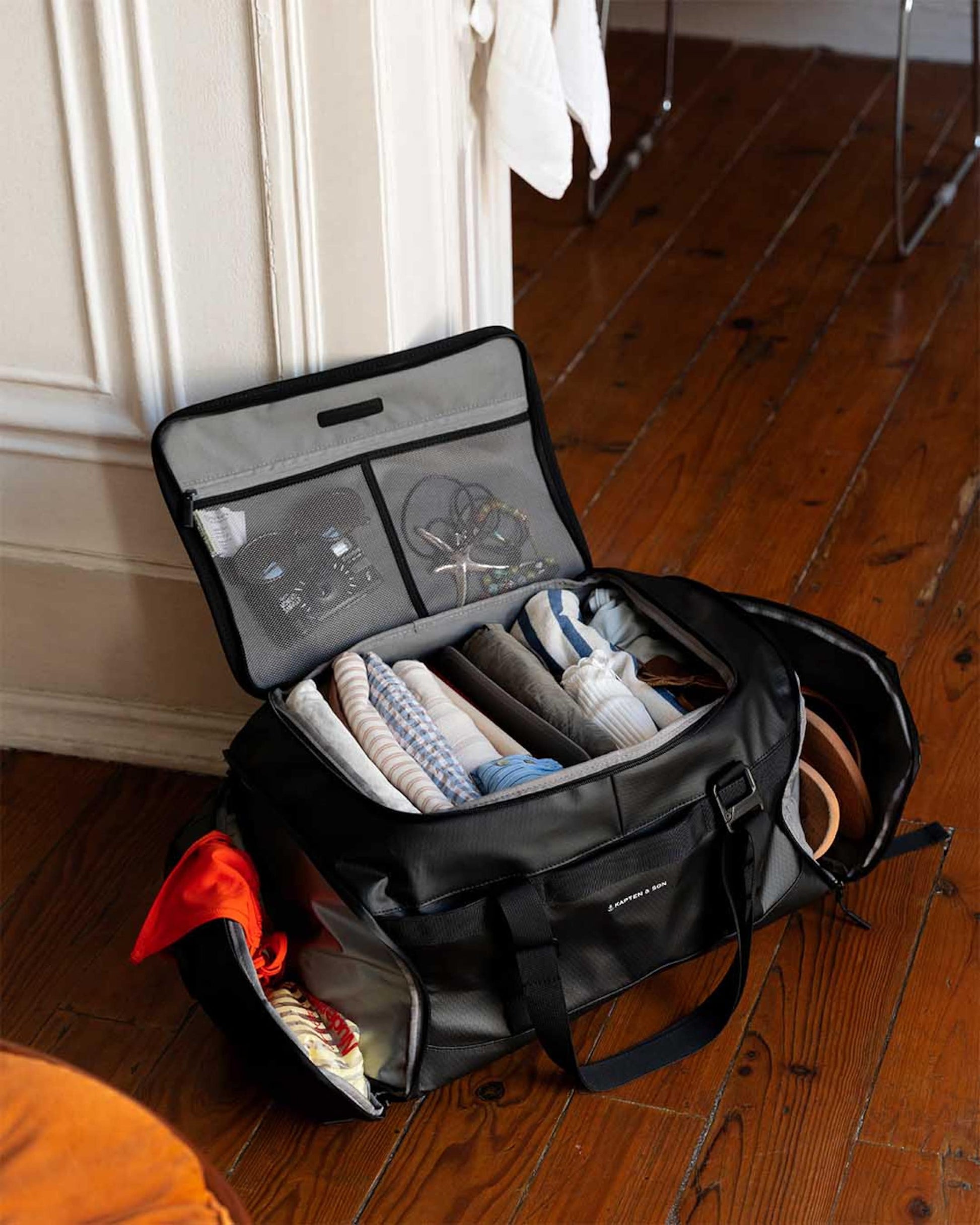 Lisbon Duffle Backpack Large All Black 
