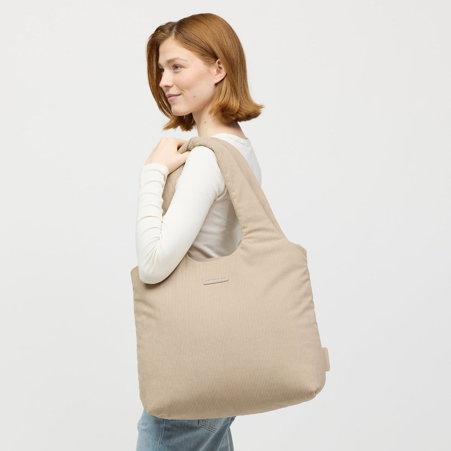 Skara Cloud Shopper All Black