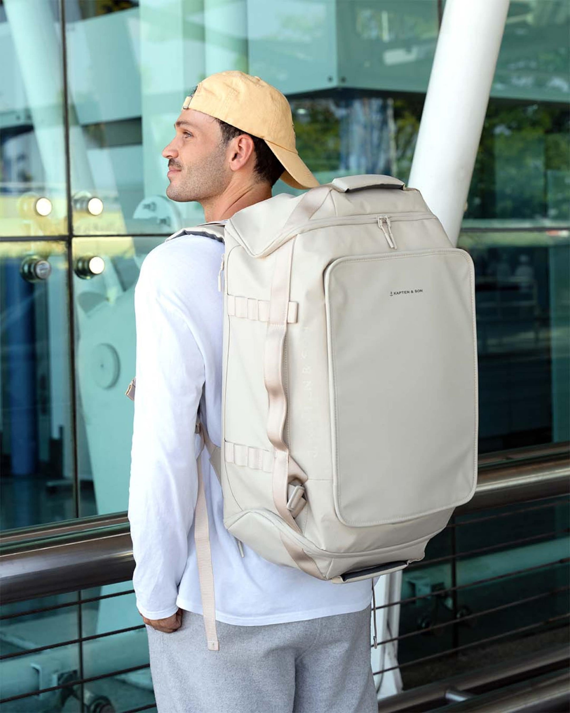 Lisbon Duffle Backpack Small Walnut